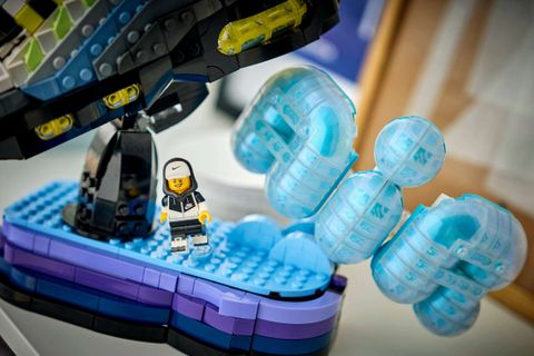 Конструктор LEGO 43025 Nike Air Max 95 x LEGO® Set