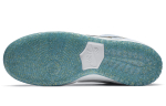 Nike SB Dunk Low Sean Cliver Unisex