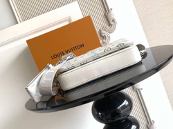 Сумка через плечо/мессенджер Louis Vuitton Trio