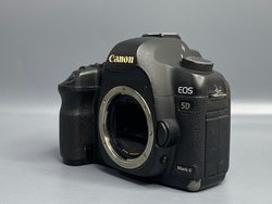 Canon EOS 5D Mark II — 170 000 кадров