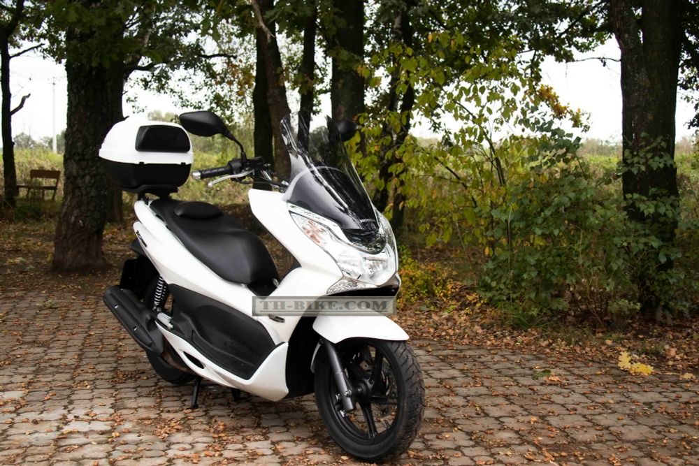 Windscreen WING for Honda PCX 2010-2015 55CM (22")size. Any color. Aftermarket. Made in Thailand