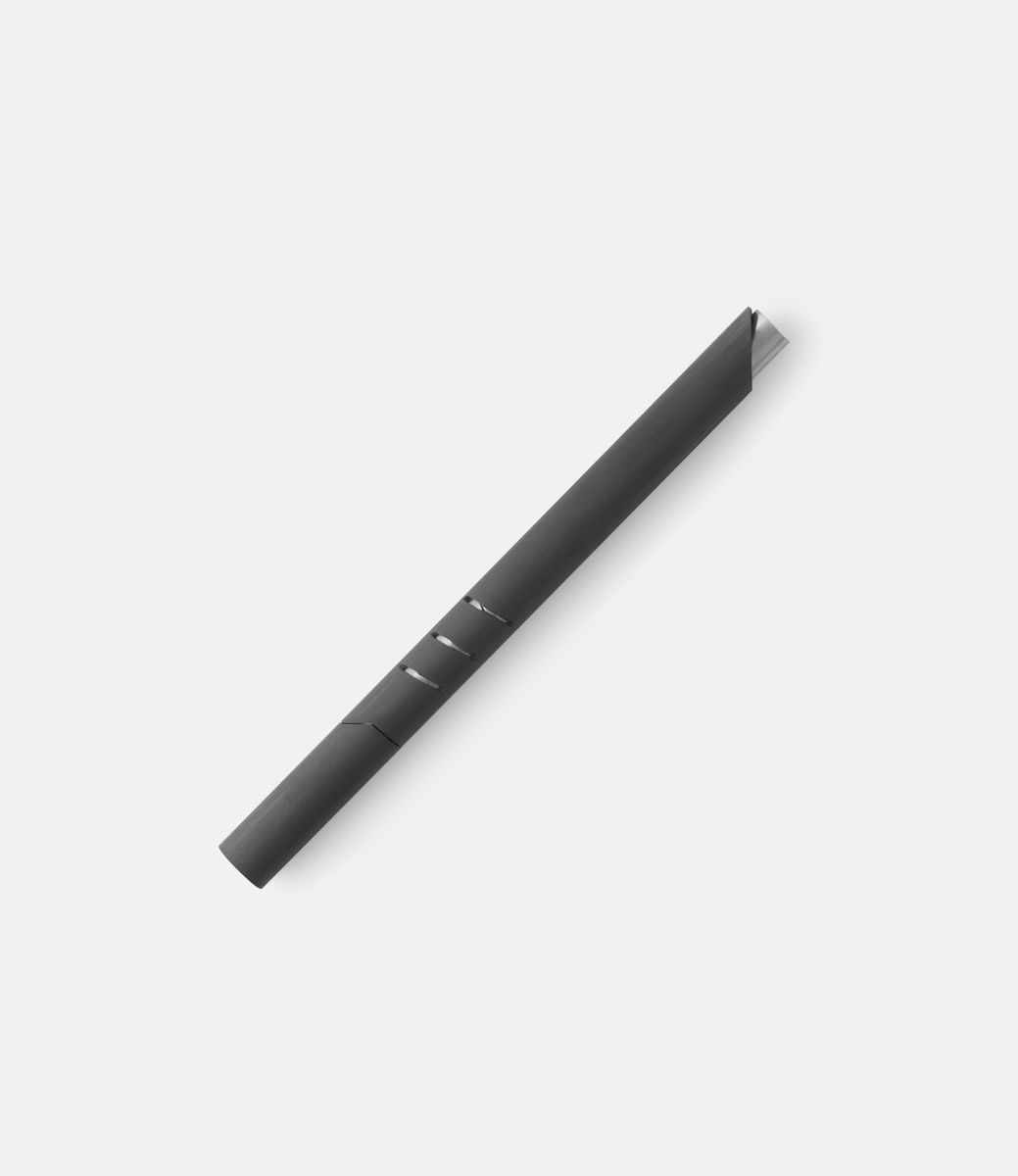 Lucio Rossi Design Ultra — перьевая ручка из карбона