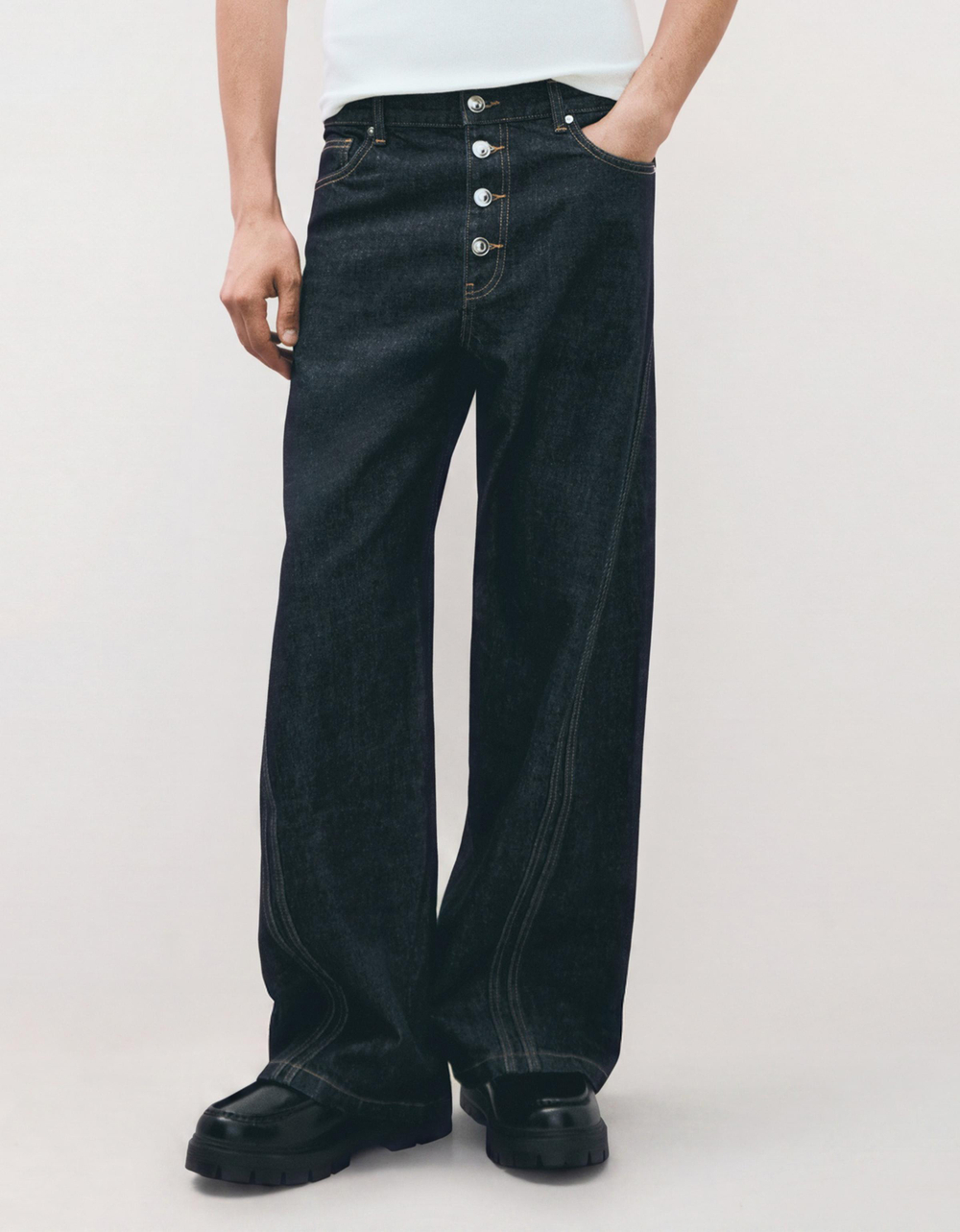 Мужские джинсы bootcut - BERSHKA