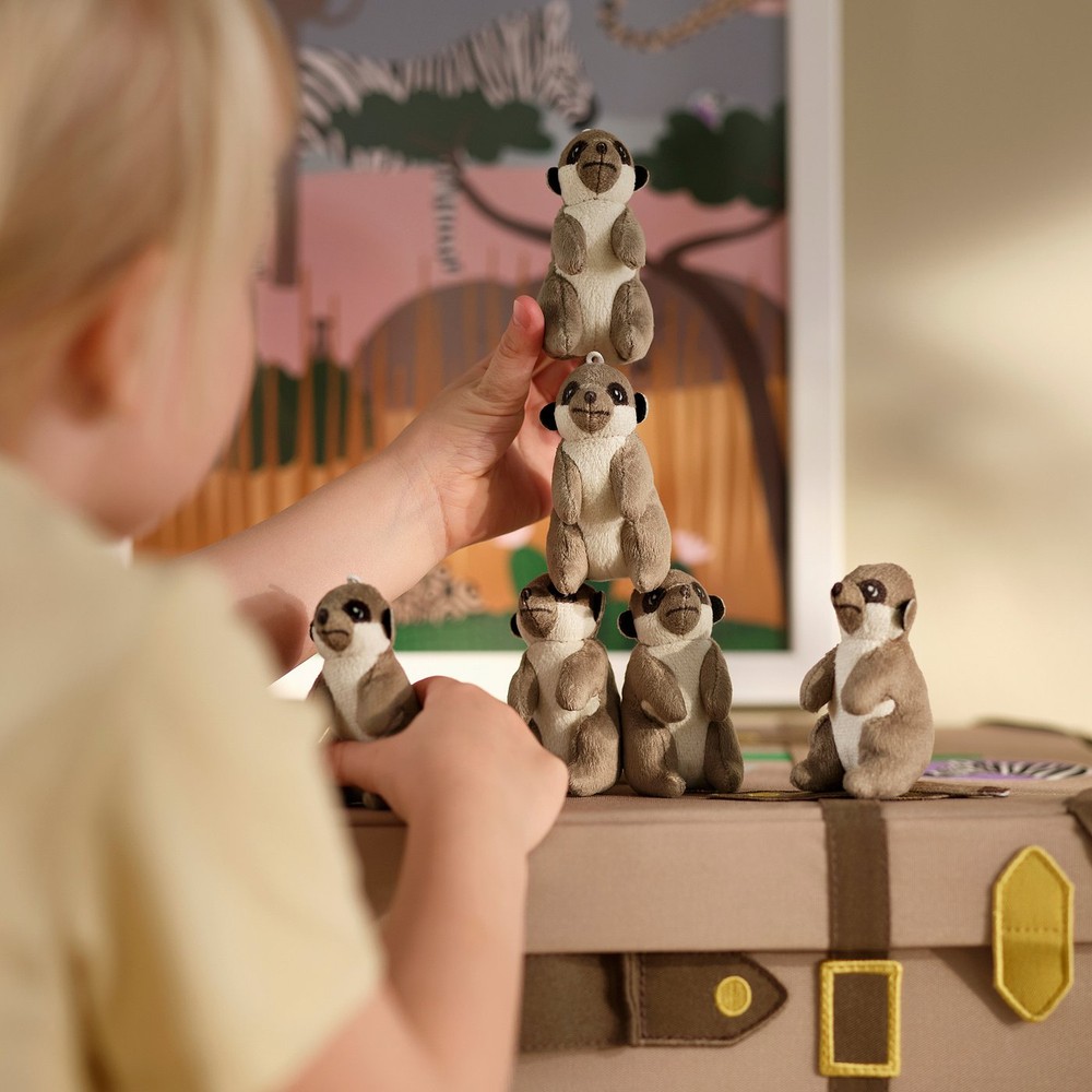 IKEA SANDLÖPARE  (ИКЕА САНДЛЁПАРЕ)  -  Мягкая игрушка - сурикат/мини бежевый 8 см