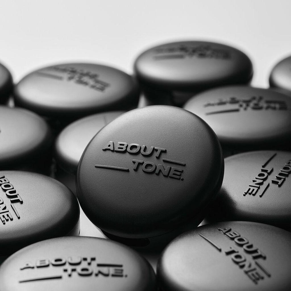 ABOUT TONE Blur Powder Pact - Компактная веганская пудра для лица (9 гр)
