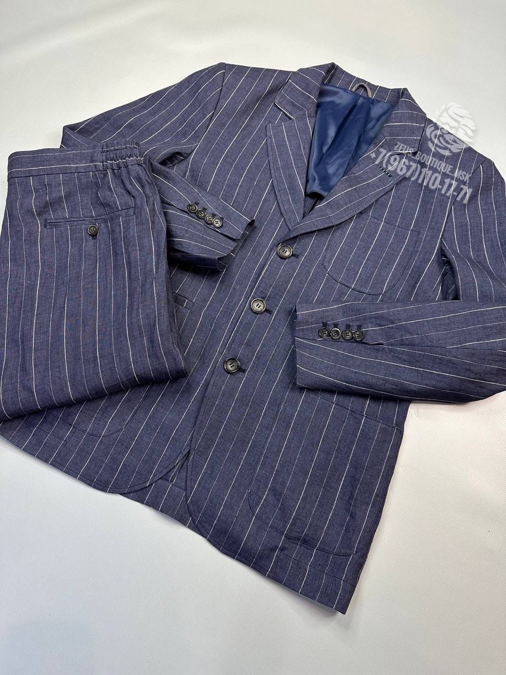Льняной костюм Brunello Cucinelli