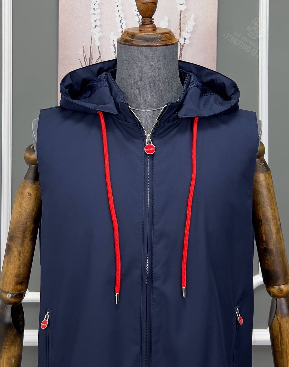 Жилет Kiton
