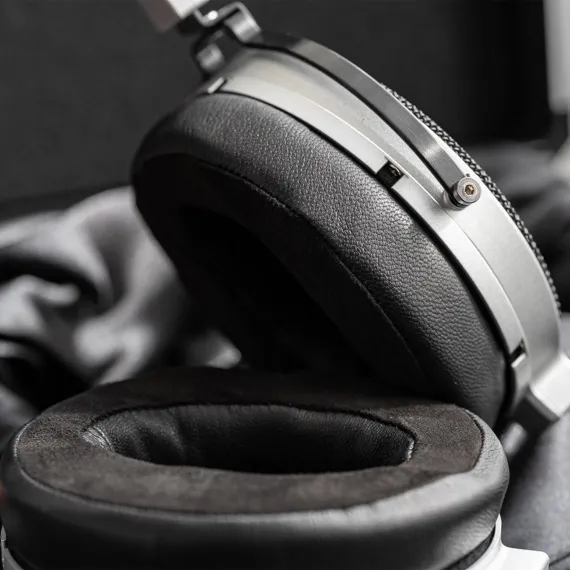 MoonDrop Skyland Black/Silver