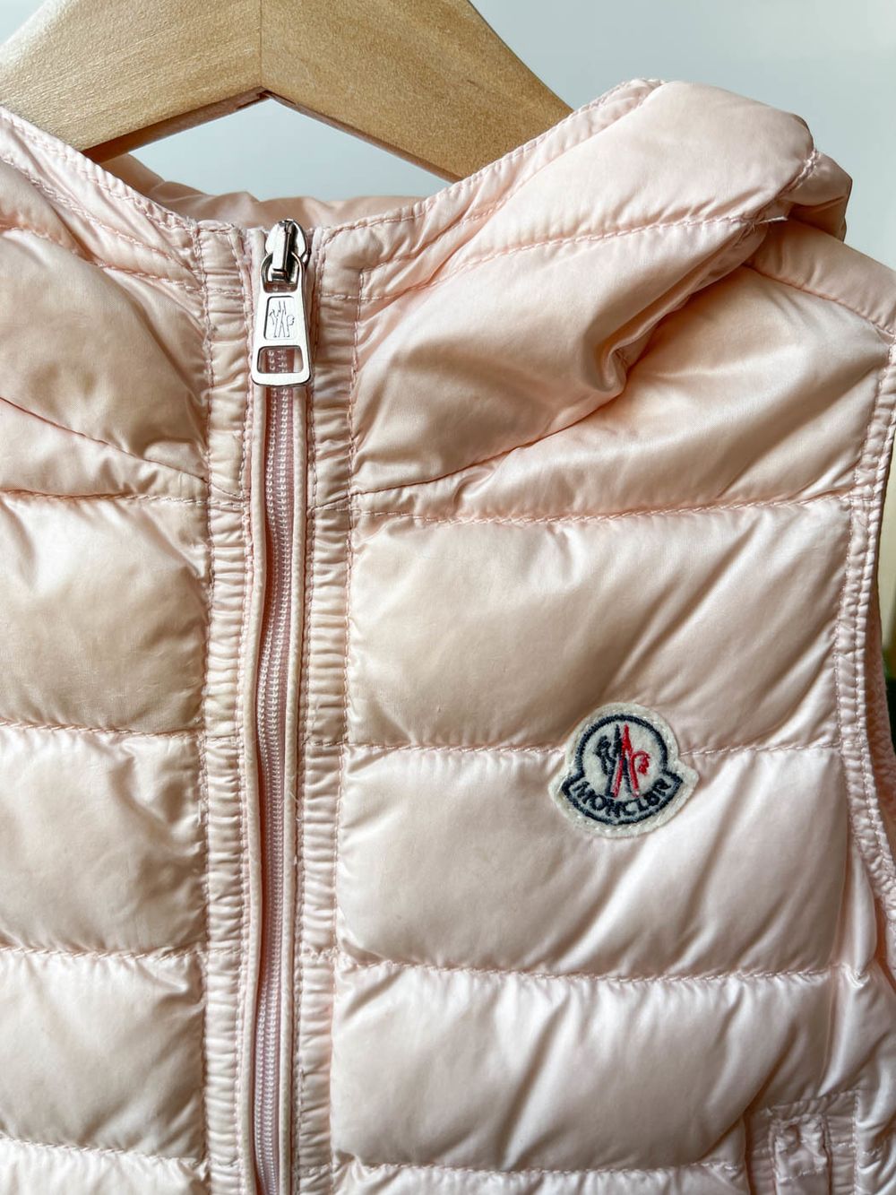 Жилет Moncler