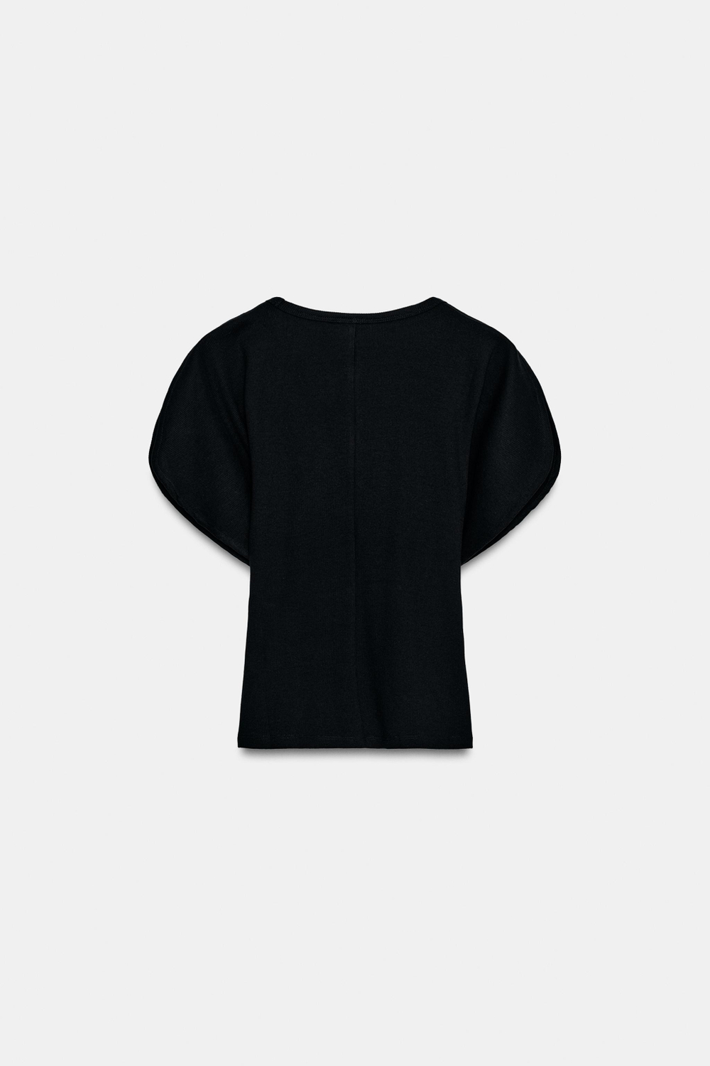 ФУТБОЛКА С ЦЕЛЬНОКРОЕНЫМИ РУКАВАМИ — ZARA