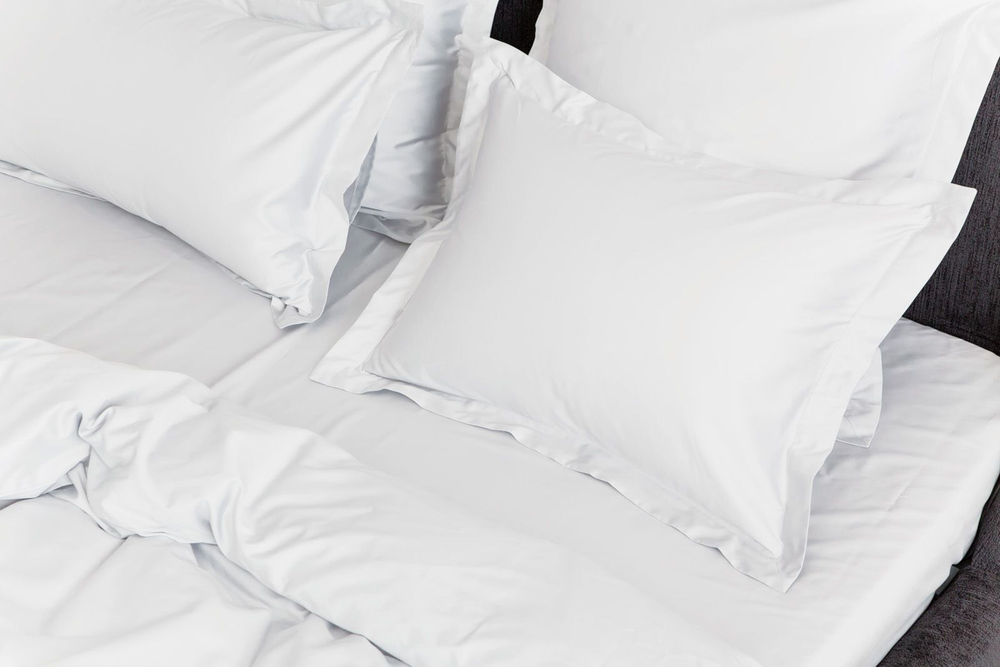 Простыня на резинке 160х200x40 German Grass Аллюр (Alpine White Allure)