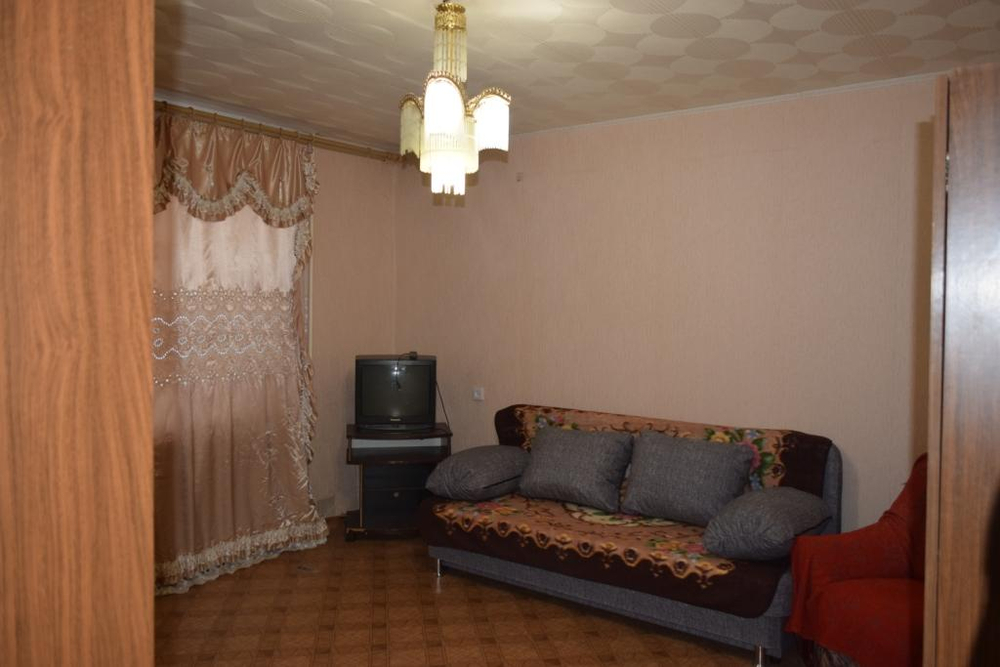 2 к.кв., д.Нифантово, ул.Фабричная, д.5