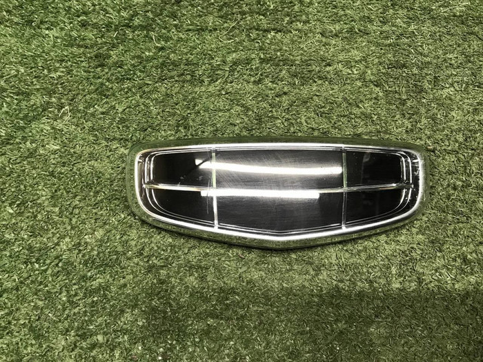 Эмблема решетки радиатора Geely Coolray (19-нв)