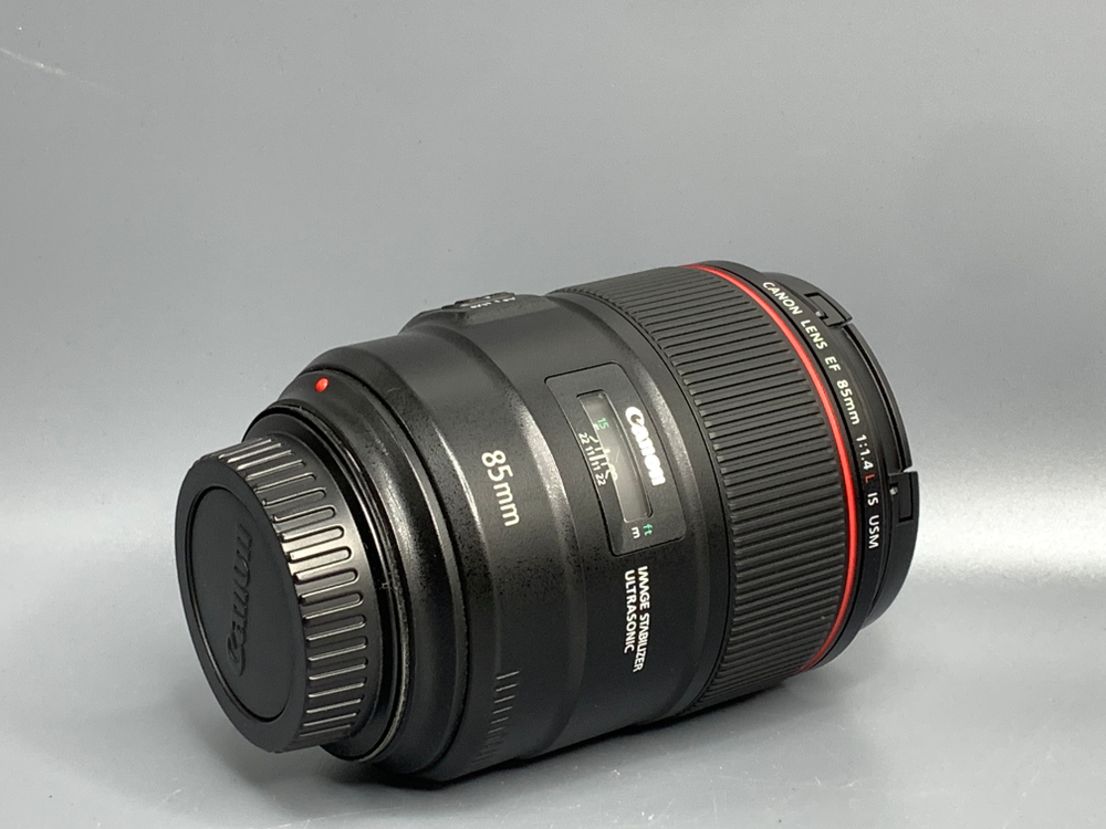 Canon EF 85mm 1.4L IS USM
