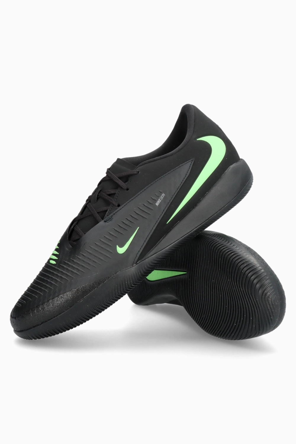 Футзалки Nike Phantom 6 Low Academy IC - черный