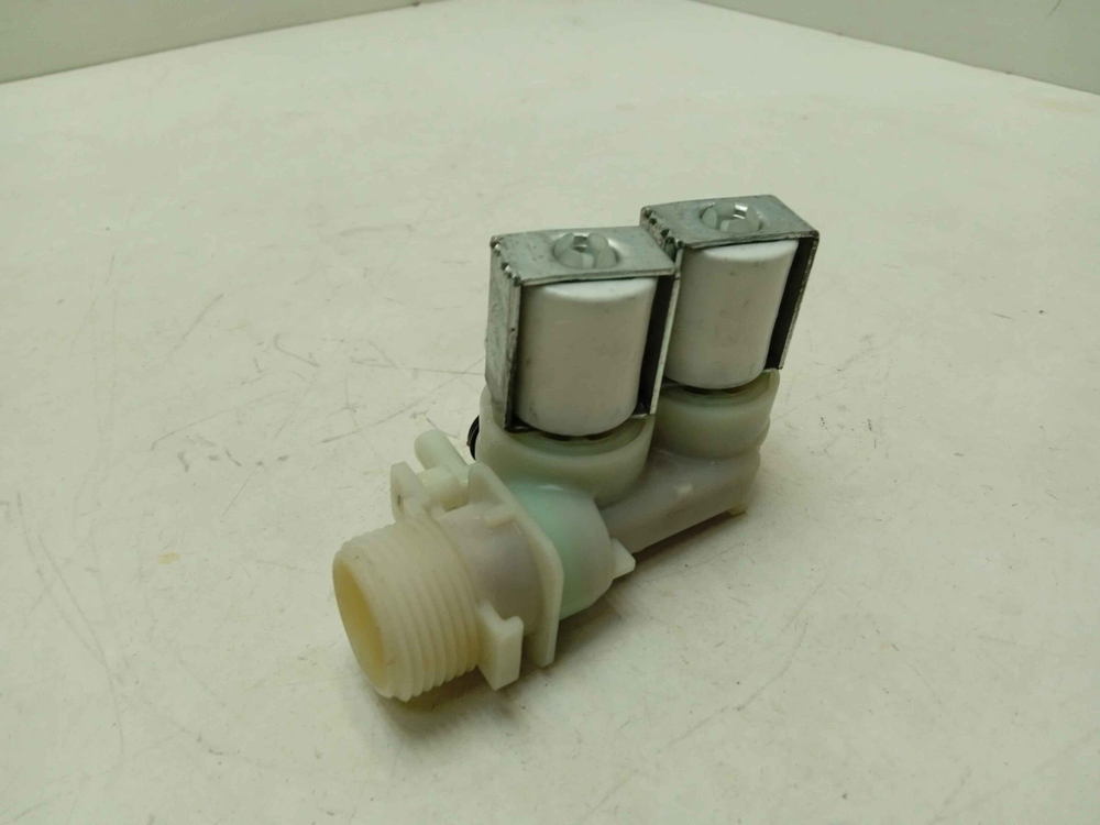 RST703D кт169 Клапан подачи воды для стиральной машины Hotpoint-Ariston RST703D б/у
