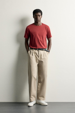 БАЗОВАЯ ФУТБОЛКА SLIM FIT /01 — ZARA