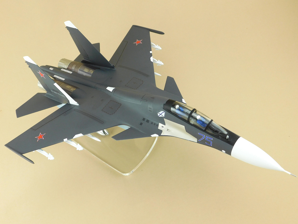 Модель самолета Су-30СМ (М1:48, ВМФ России, RF-34013, 75)