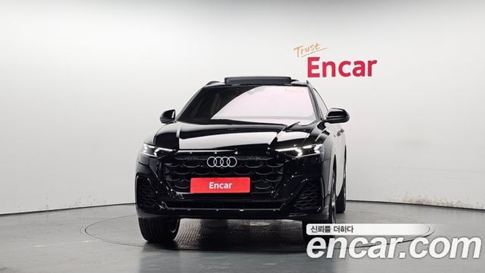 Audi Q8 55 TFSI Quattro Premium — 2026
