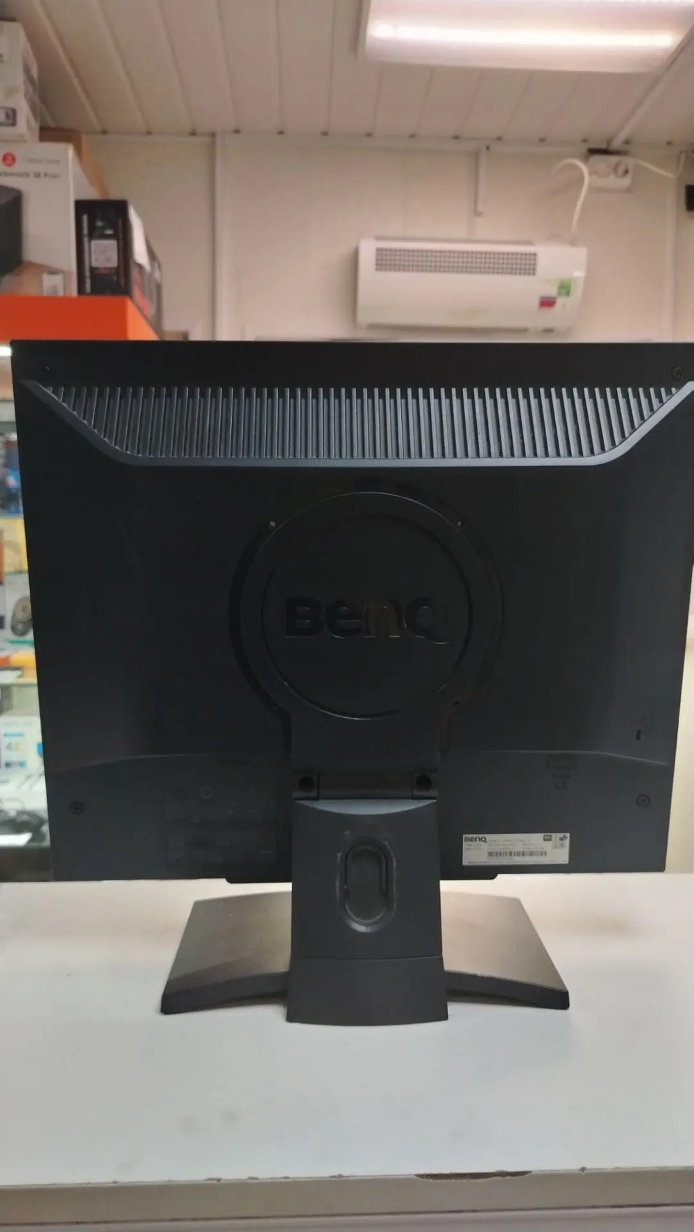 монитор Benq FP7IG+
