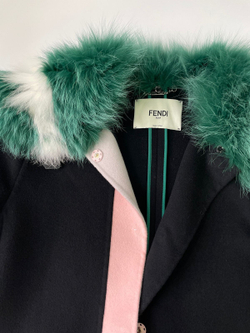 Пальто Fendi