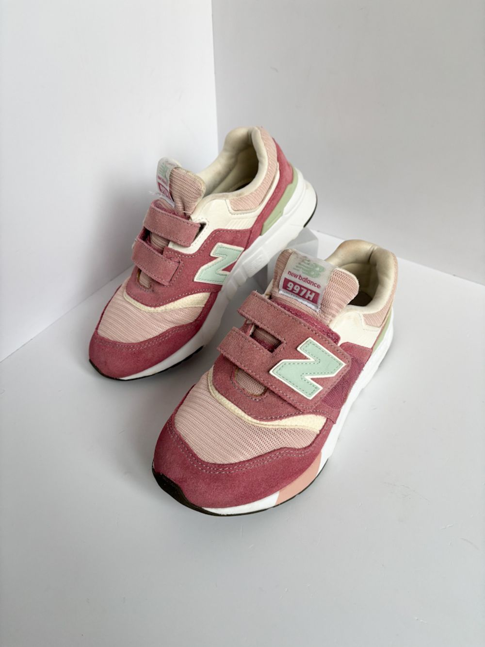 Кроссовки New Balance, 33