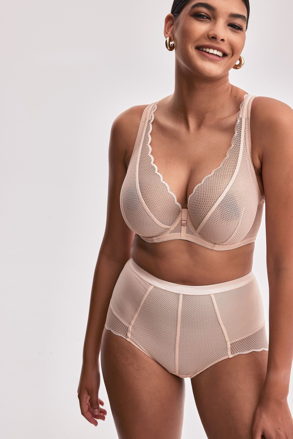Телесный бюстгальтер-бралетт с мягкими чашками +size Chita (Размер: 75H) (Цвет: телесный)