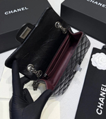 Сумка Chanel 2.55 Reissue Small чёрная из состаренной кожи премиум класса