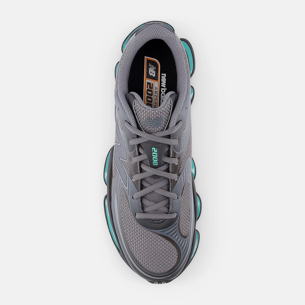 Кроссовки мужские NEW BALANCE 2000