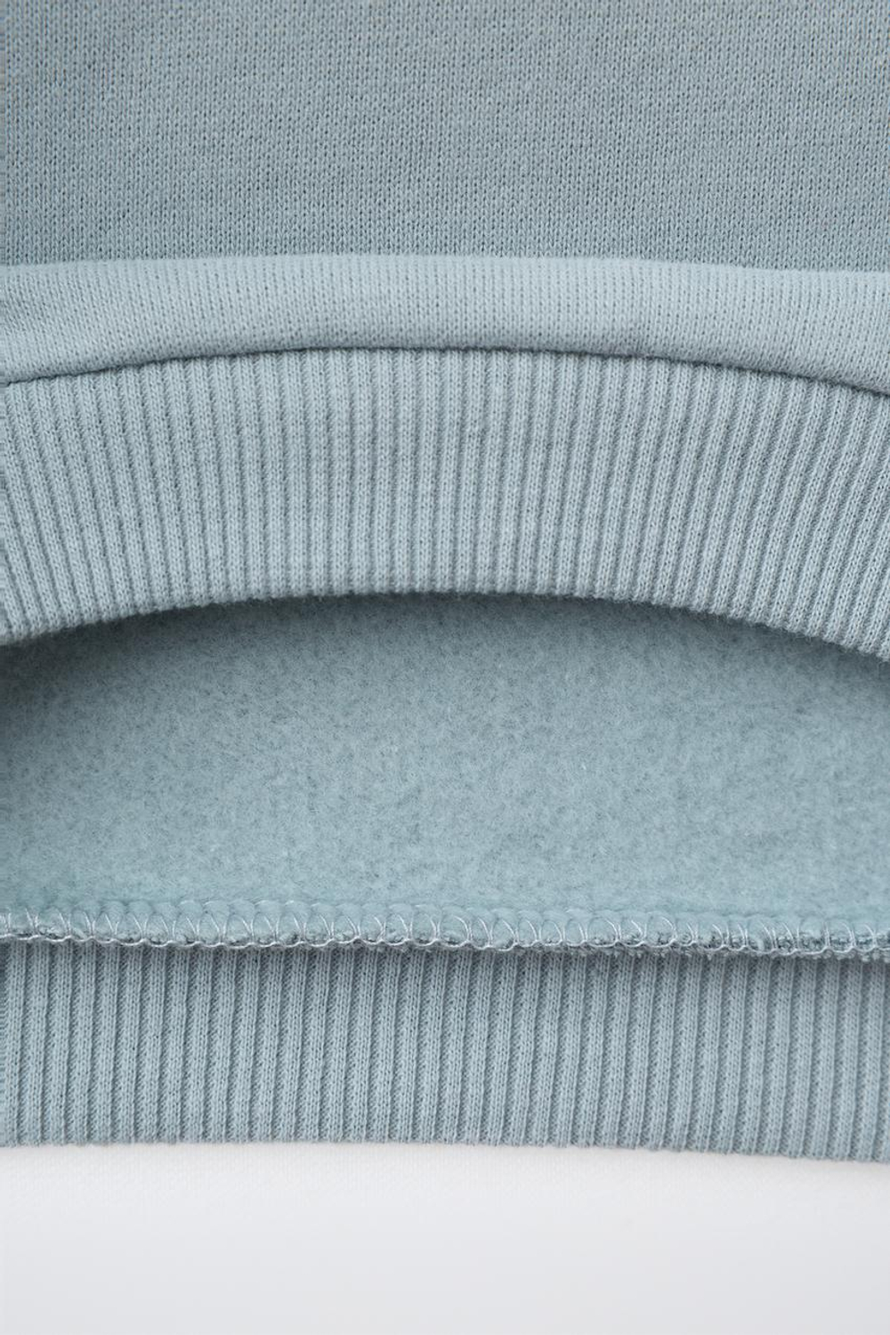 ZARA ТОЛСТОВКА С ВЫШИВКОЙ «ЕЖИК», СИНЕВАТЫЙ