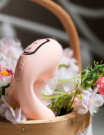 Нежно-розовый вибратор 13,9см с вакуумной стимуляцией и управлением через приложение BeYourLover Tara App Version TX218A