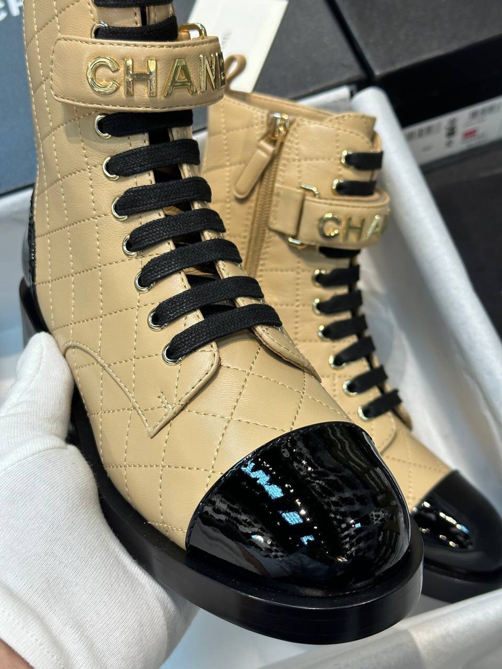 Ботинки Chanel