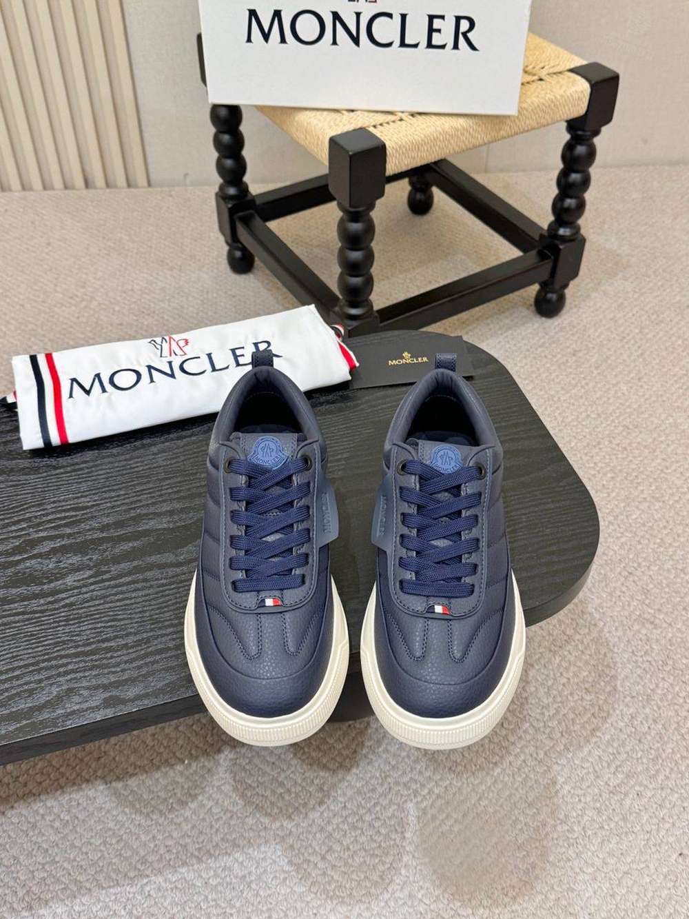 Кроссовки Moncler