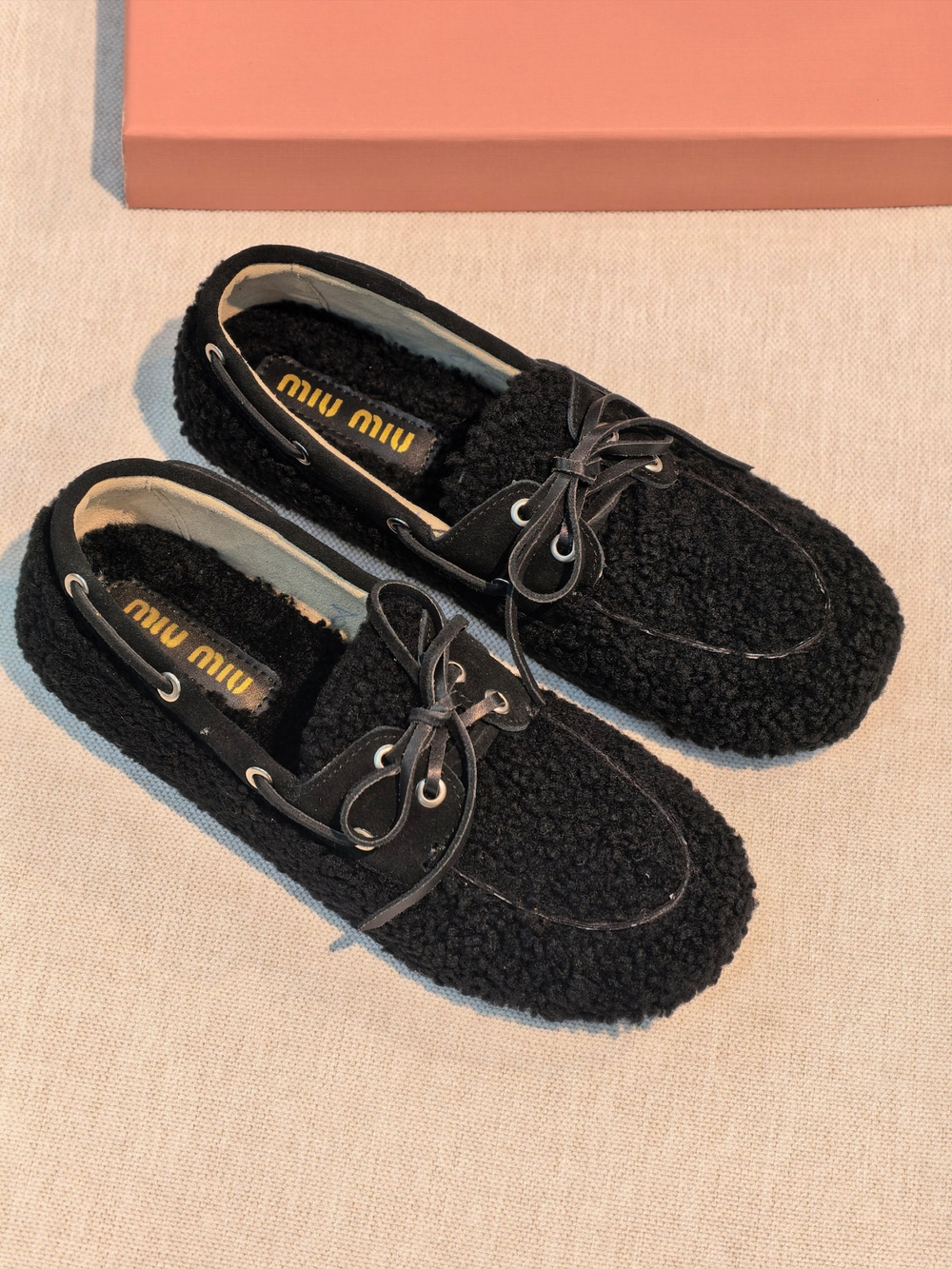 Лоферы балетки Miu Miu