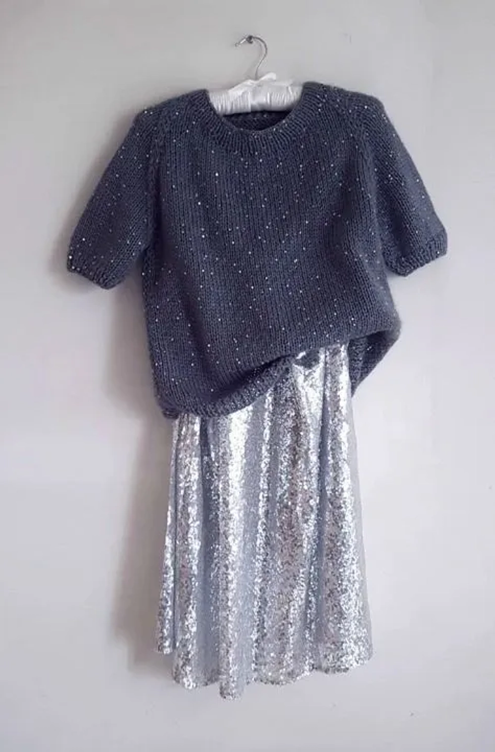 Пряжа Paillettes, 50г, 275м, 100%полиэстер (цена за 1 шт)