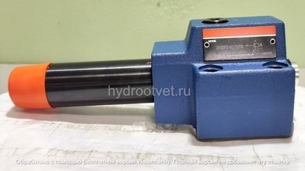 DR10DP2-4X/150Y - Редукционный клапан Ду 10 трехлинейный, прямого действия с давлением регулировки до 150 бар, 2 = винт, обратный клапан - есть