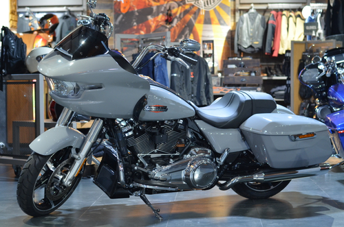 Harley-Davidson Road Glide 117 Atlas Silver 2024 с НДС