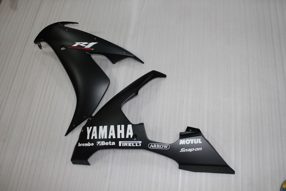 Комплект пластика для мотоцикла Yamaha YZF-R1 04-06 Черный