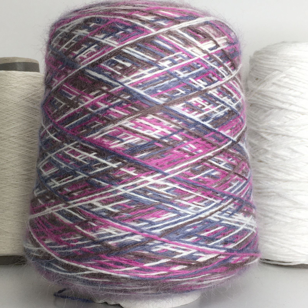 ANGORA70 - Luxury Selection by RiGo; 70% ангора, 10% шерсть, 20% п/а; 560м/100гр; col. 4551; S716 ; Есть бобинки - 36, 150 гр.