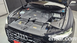 Audi Q8 55 TFSI Quattro Premium — 2021