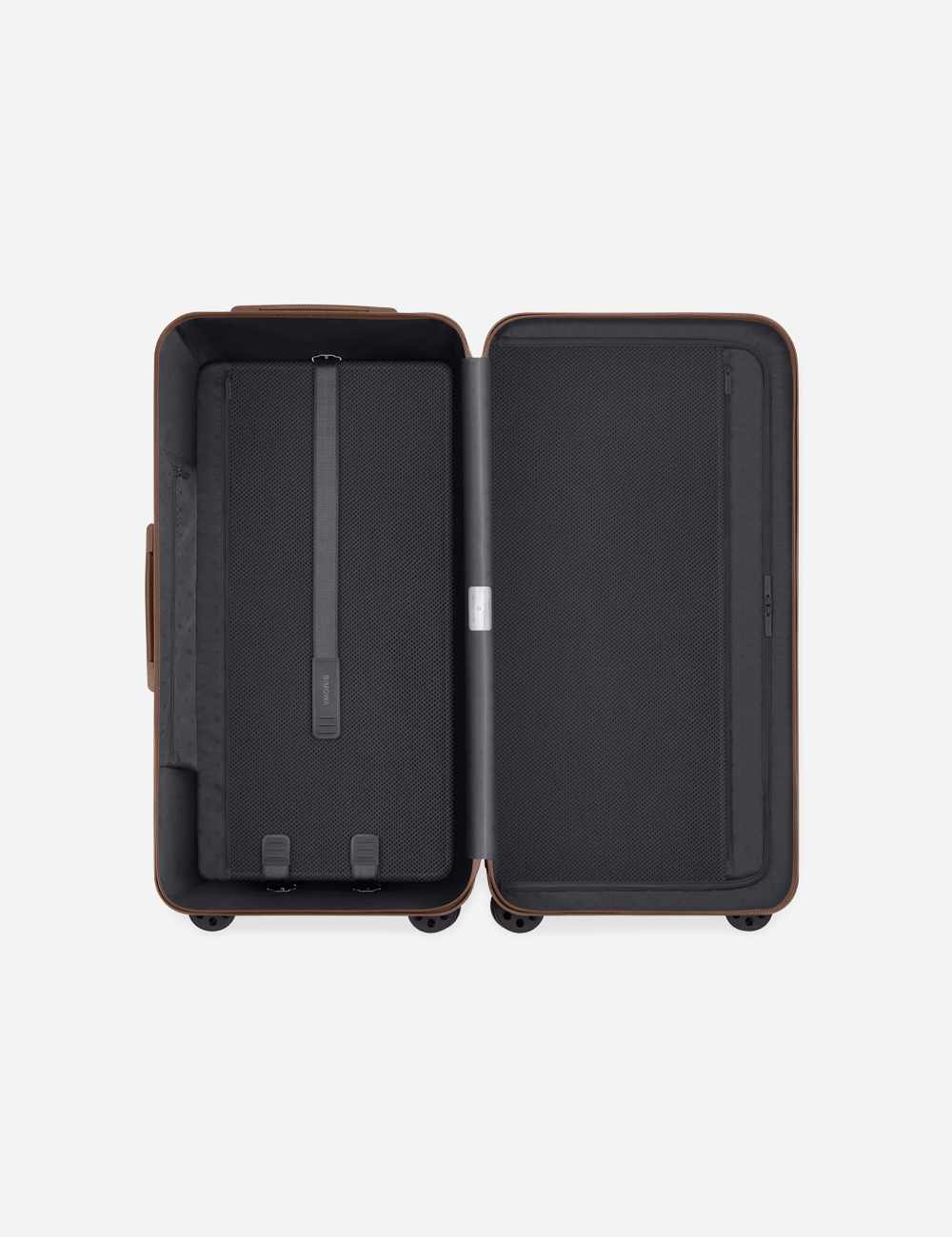 Чемодан Rimowa Essential Trunk Plus "Gloss Umber brown"