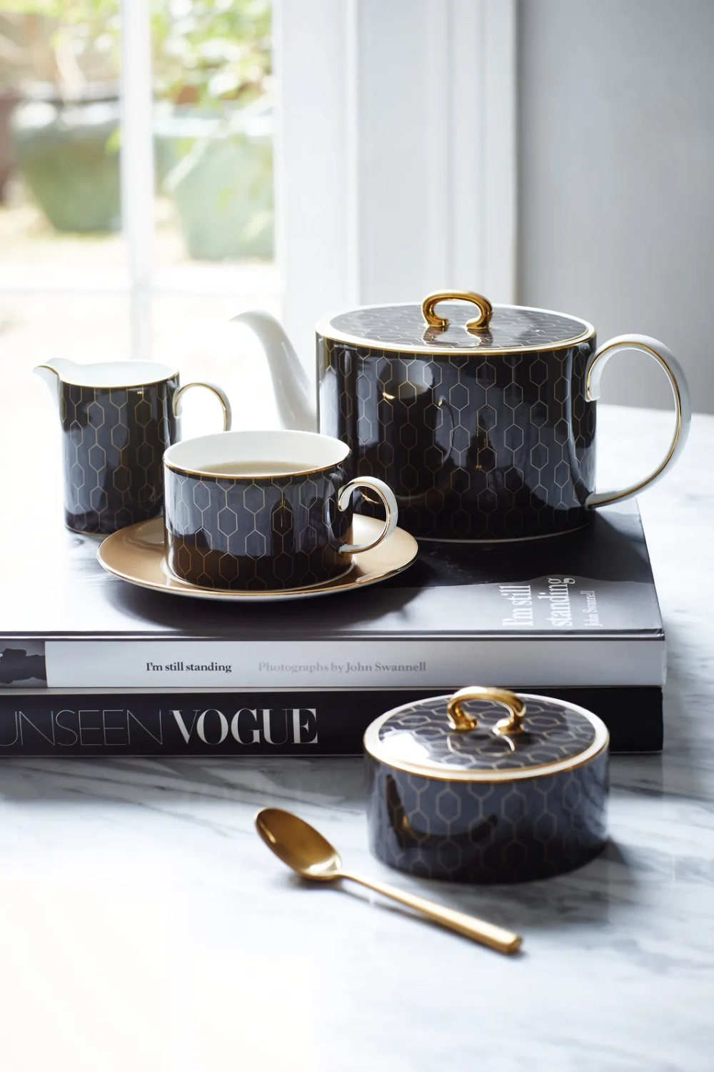 Wedgwood Чашка Gio Gold 250 мл с блюдцем EAN 701587253000