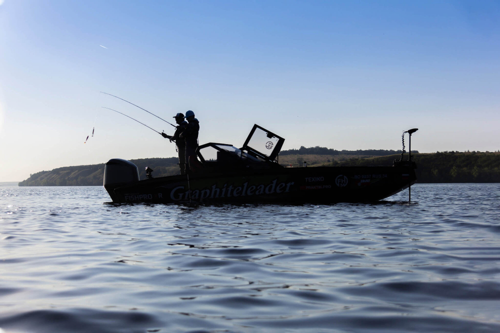 Катер Volzhanka FISHPRO XR 4P