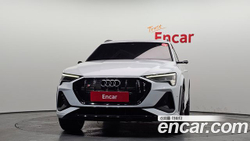 Audi e-tron S — 2022