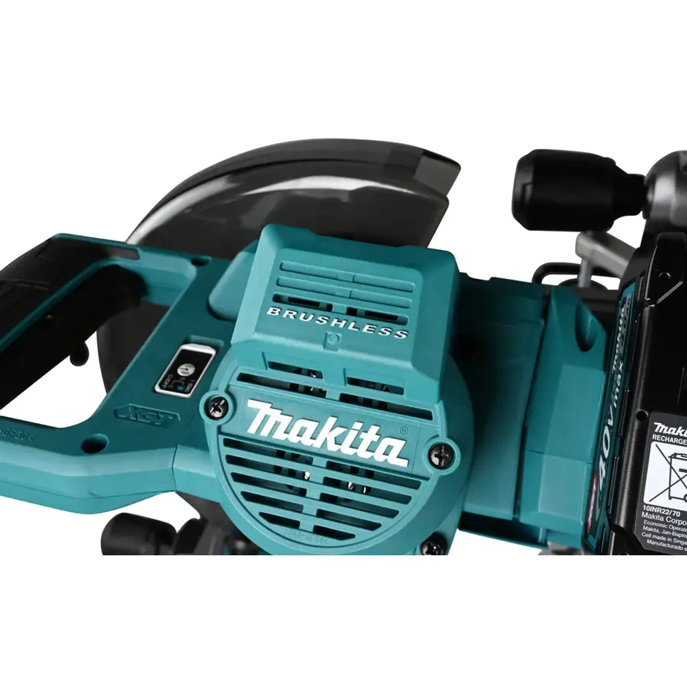 Аккумуляторная торцовочная пила Makita LS004GZ01