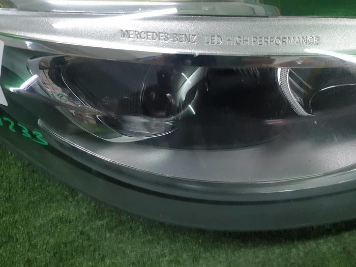 Фара правая Mercedes S W222 (2013-2017) LED