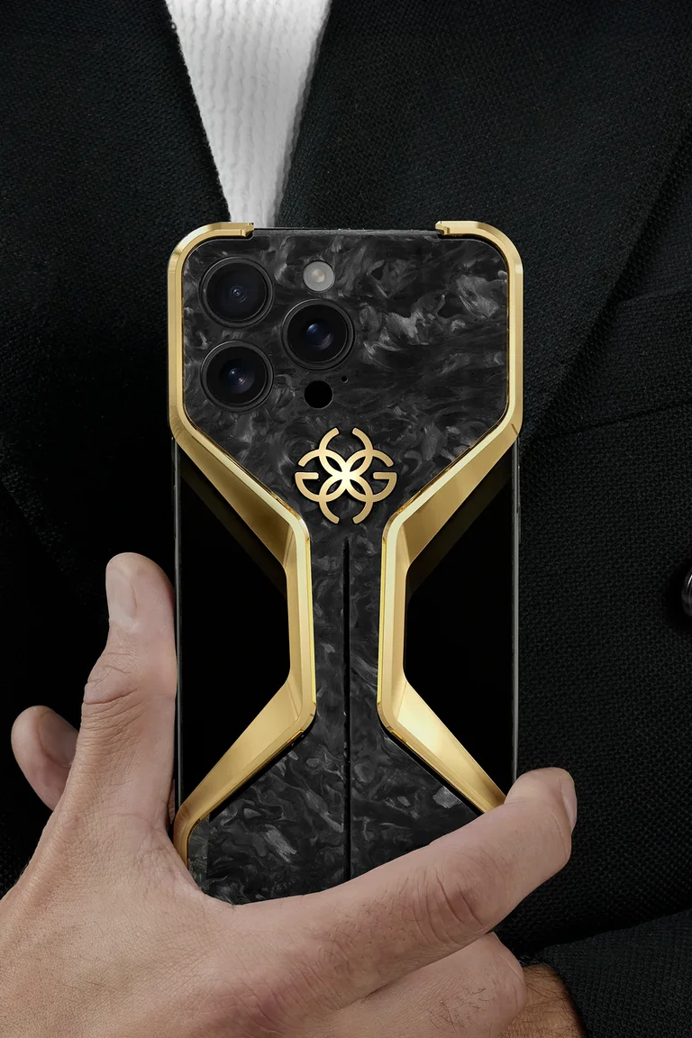 КОЛЛЕКЦИЯ ЧЕХЛОВ CAPSULE