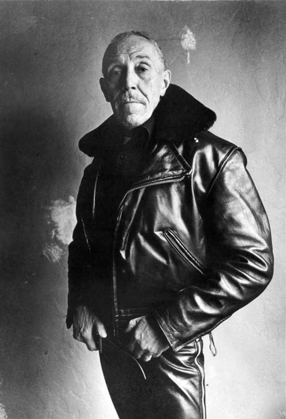 Tom of Finland (1920-1991) - эротическое искусство финского художника Тоуко Лааксонена. 18+