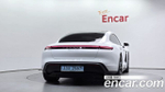 Porsche Taycan 4S — 2024