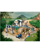 Конструктор Jurassic World 75937 Нападение трицератопса